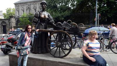Molly Malone about to be wheeled on to make way for Luas
