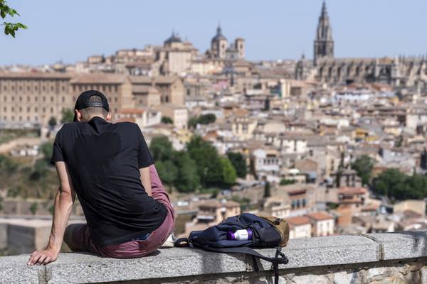Spain swelters amid ‘extraordinarily warm’ temperatures for time of year