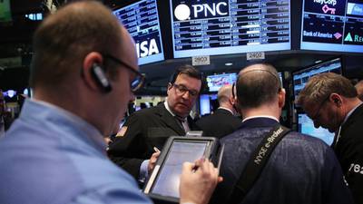 Tech sell-off in US sends world stocks markets down