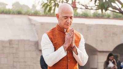 Jeff Bezos promises $1bn Amazon investment in India