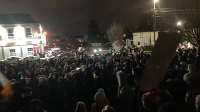 Anti-immigration protesters march through Mullingar over barracks plan