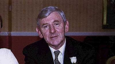 Glenroe star Dónall Farmer dies aged 81