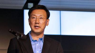Former Samsung chief executive  takes seat on Trakax board