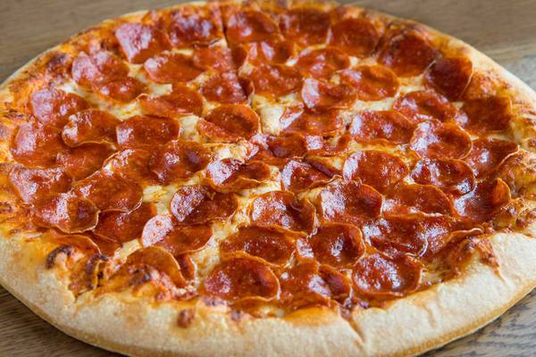 Ohio student sues school and sports coaches for forcing him to eat pizza