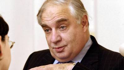 Peter Sutherland urges Juncker to create post of migration commissioner