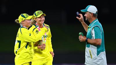 Healy powers Australia past England to win Women’s Cricket World Cup