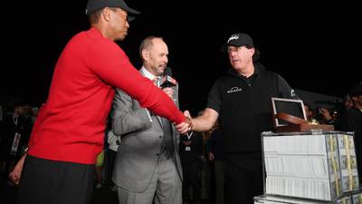 Phil Mickelson bags €8m after playoff victory over Tiger Woods