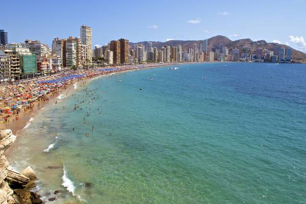 Sun shines on Spanish economy as recovery thrives