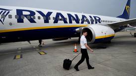 Ryanair shares fall on disruption fears