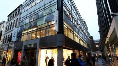 Four A-Wear shops continue to trade in receivership
