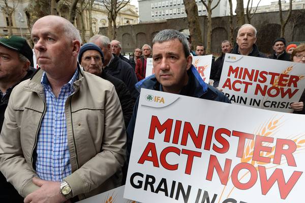 Government loses vote on  crisis fund for tillage farmers