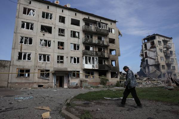 Russia makes more gains around Avdiivka as Ukraine awaits US aid