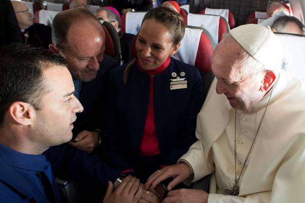 Pope performs impromptu mid-flight marriage ceremony