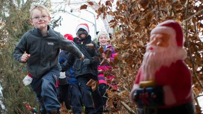 Larch Hill overrun by elves as Santa comes to town