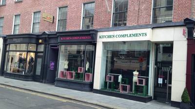 South Anne Street shop to let