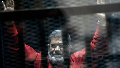 Egypt overturns life sentence against Mohamed Morsi