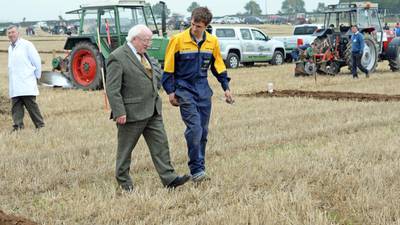 President says young farmers need land