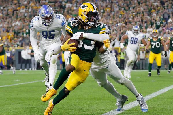 Aaron Jones’ four touchdowns see Green Bay past Detroit