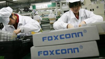 Foxconn admits using interns on overtime and night shifts