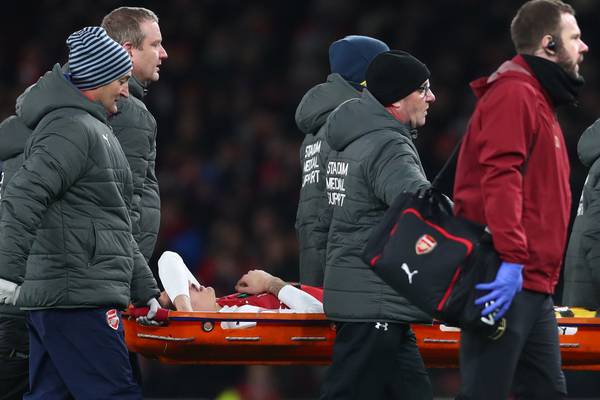 Héctor Bellerín out for the season with ruptured cruciate
