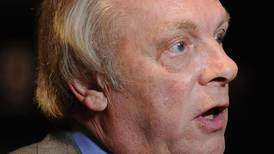 Gordon Taylor retains support of PFA after gambling allegations