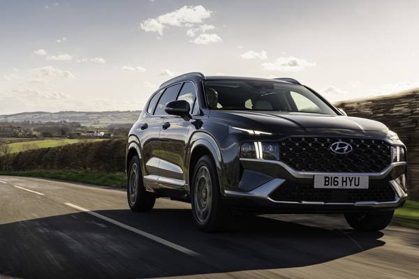 Hyundai Santa Fe PHEV: Bold engineering, plus features that would be at home on a Mercedes