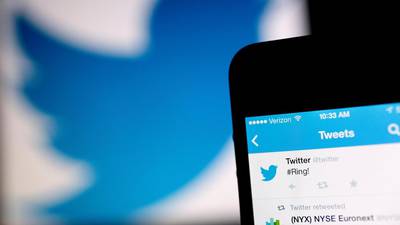 Twitter shares drop with concerns over lack of appeal to advertisers