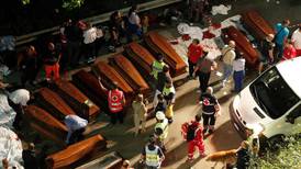 Investigation into crash that killed 39 Italian pilgrims