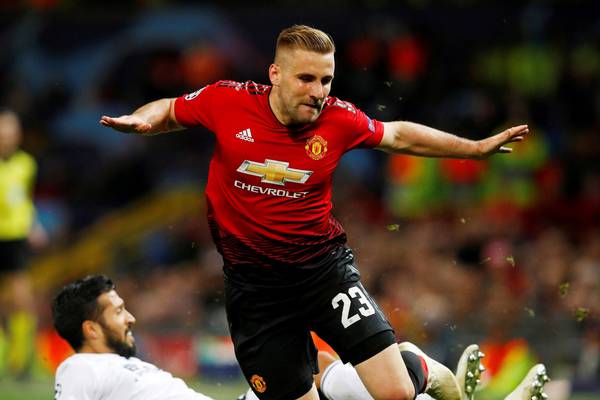 Luke Shaw agrees new five-year Manchester United deal