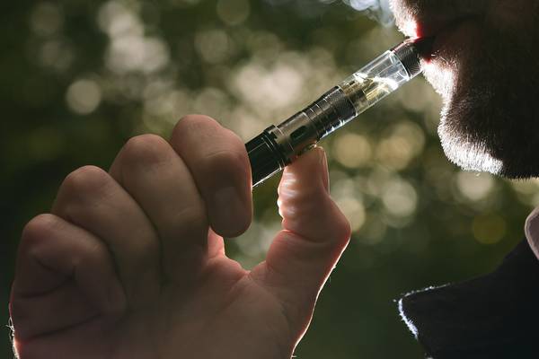 E-cigarettes ‘far safer’ than smoking, say health experts