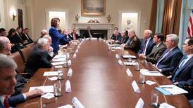 A letter and a photo: White House power dynamics play out in public