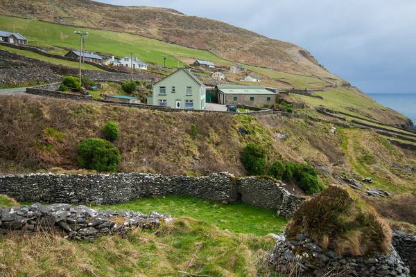 Rules in Kerry  on one-off houses will have to change, say councillors