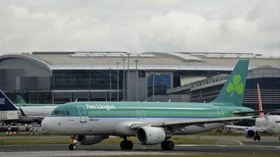 Aer Lingus paid chief executive Mueller €1.5m in 2013