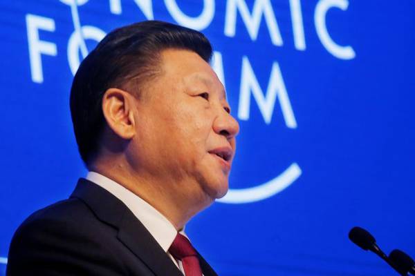 Davos: Chinese president defends globalisation at  forum