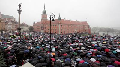 No total ban on abortion in Poland after mass protests