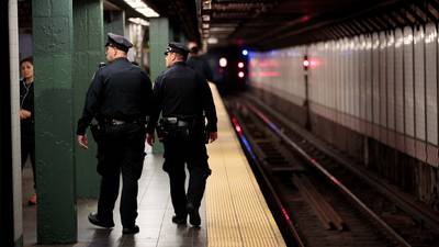Commuter pushed to  death in front of New York subway train