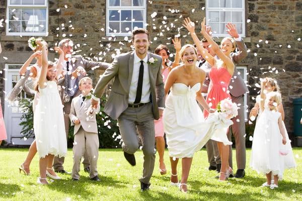 Weddings, rent and houses: tax and gifts to children?