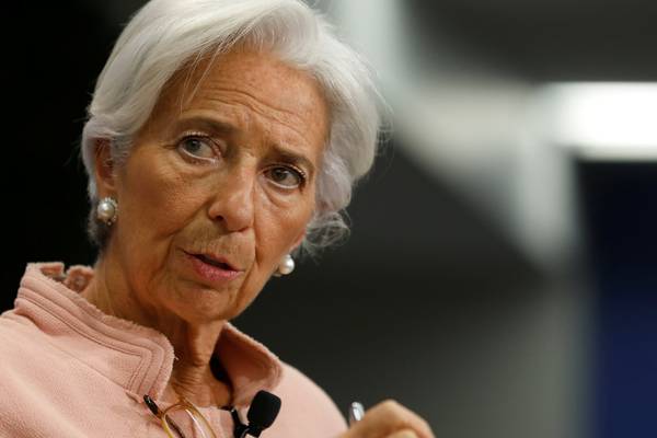 Lagarde signals Greek debt restructuring can wait