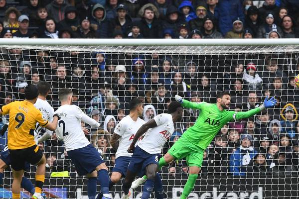 Tottenham’s difficult week rounded off with Wolves defeat