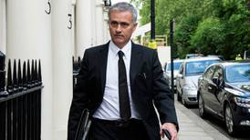 José Mourinho signs deal to take over at Manchester United