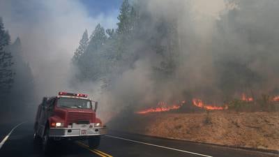California wildfire burns deeper into Yosemite