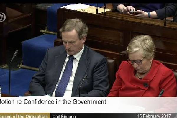 Government wins confidence motion by five votes