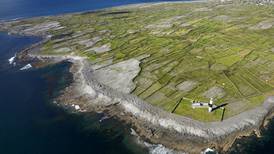 Deadline looms for tender for Aran Islands air services