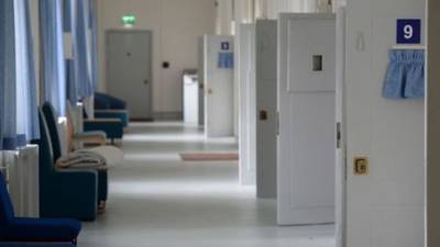 Use of seclusion, restraints in mental health services raises human rights issues