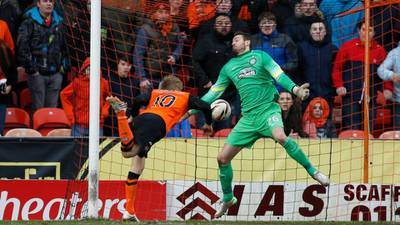 Dundee United beat Celtic to move into second