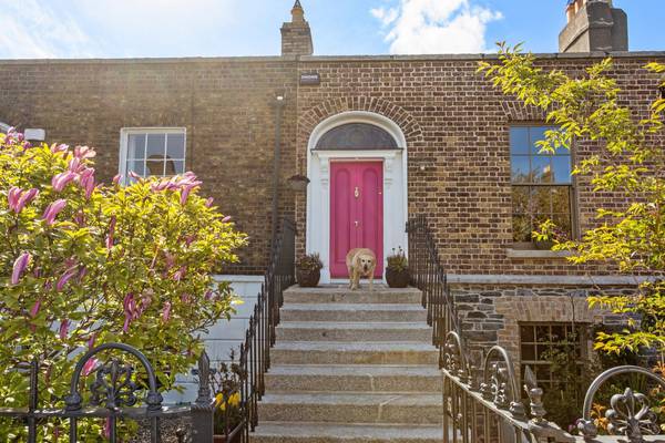 Home of the Year finalist on one of Portobello’s best streets guiding €1.5m