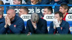 Arsenal hold clear-the-air talks to save season