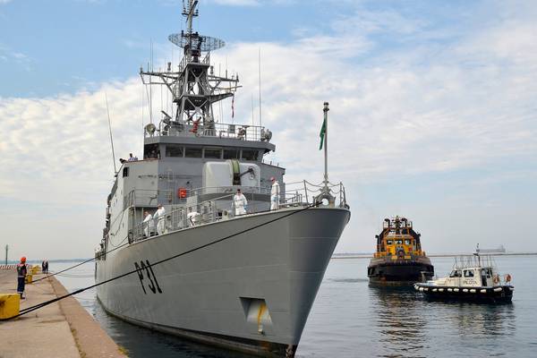 Crew shortage prevents Naval Service vessels setting sail