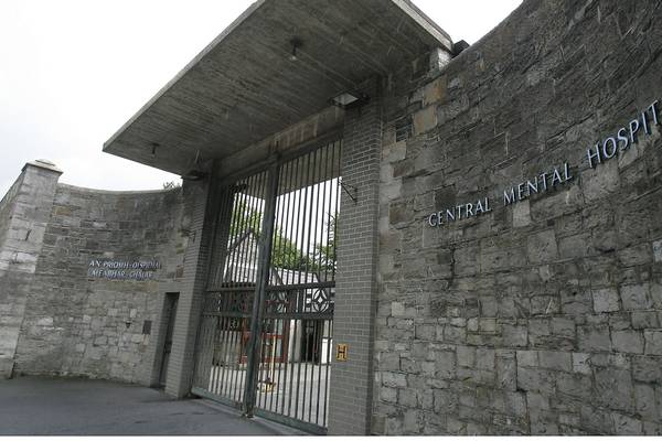 Central Mental Hospital management allege gardaí assaulted three staff