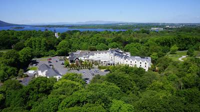 Management acquire operating arm of Irish hotel chain iNua